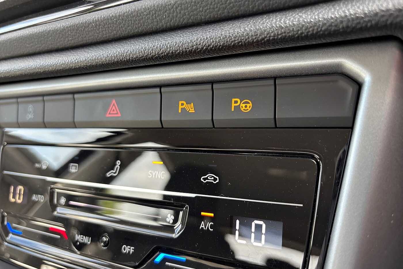 Volkswagen T-ROC 1.0 TSI (110ps) Life