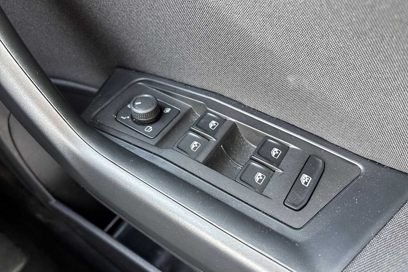 Volkswagen T-ROC 1.0 TSI (110ps) Life