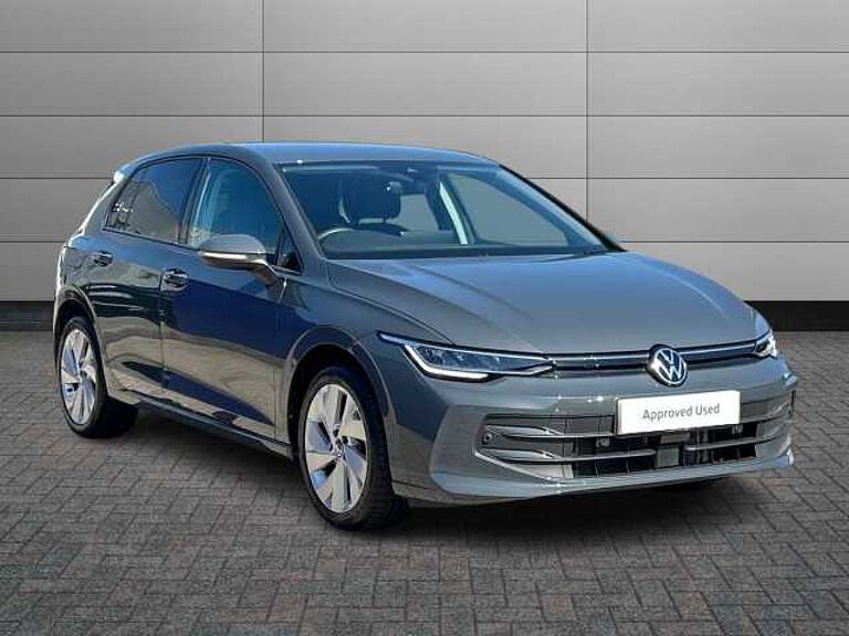 Volkswagen Golf Hatchback 1.5 TSI Match 5dr + VOLKSWAGEN WARRANTY