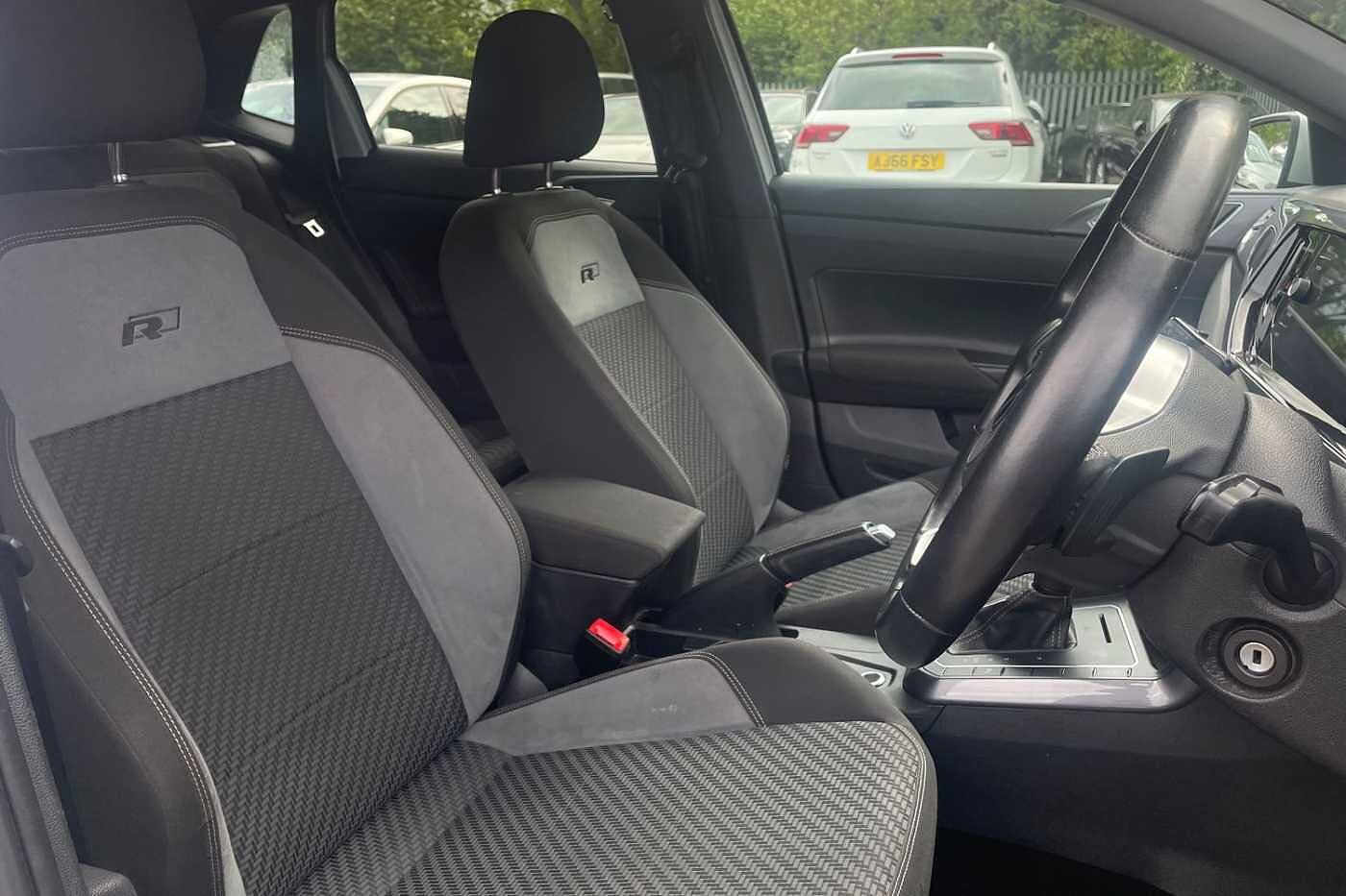 Volkswagen Polo R-Line 1.0 TSI 95PS 7-speed DSG 5 Door