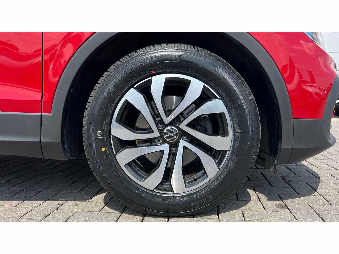 Volkswagen Tiguan 1.5 TSI (130ps) Active EVO 5 door