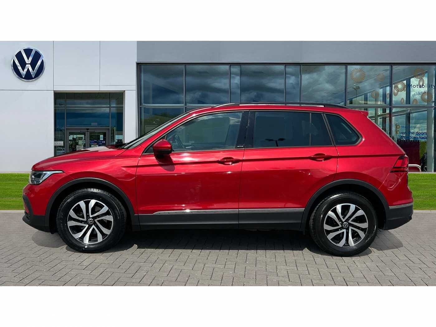 Volkswagen Tiguan 1.5 TSI (130ps) Active EVO 5 door