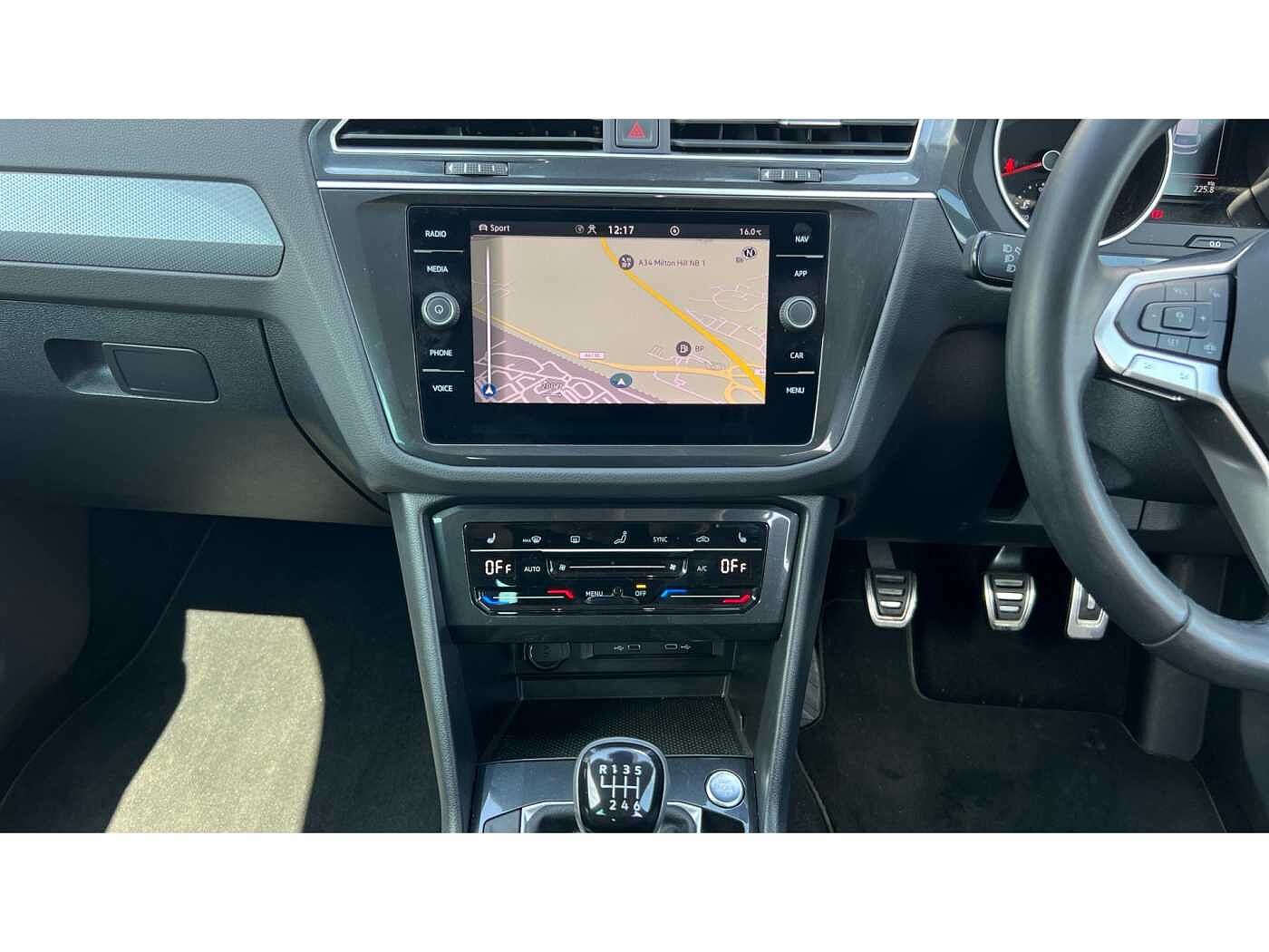 Volkswagen Tiguan 1.5 TSI (130ps) Active EVO 5 door