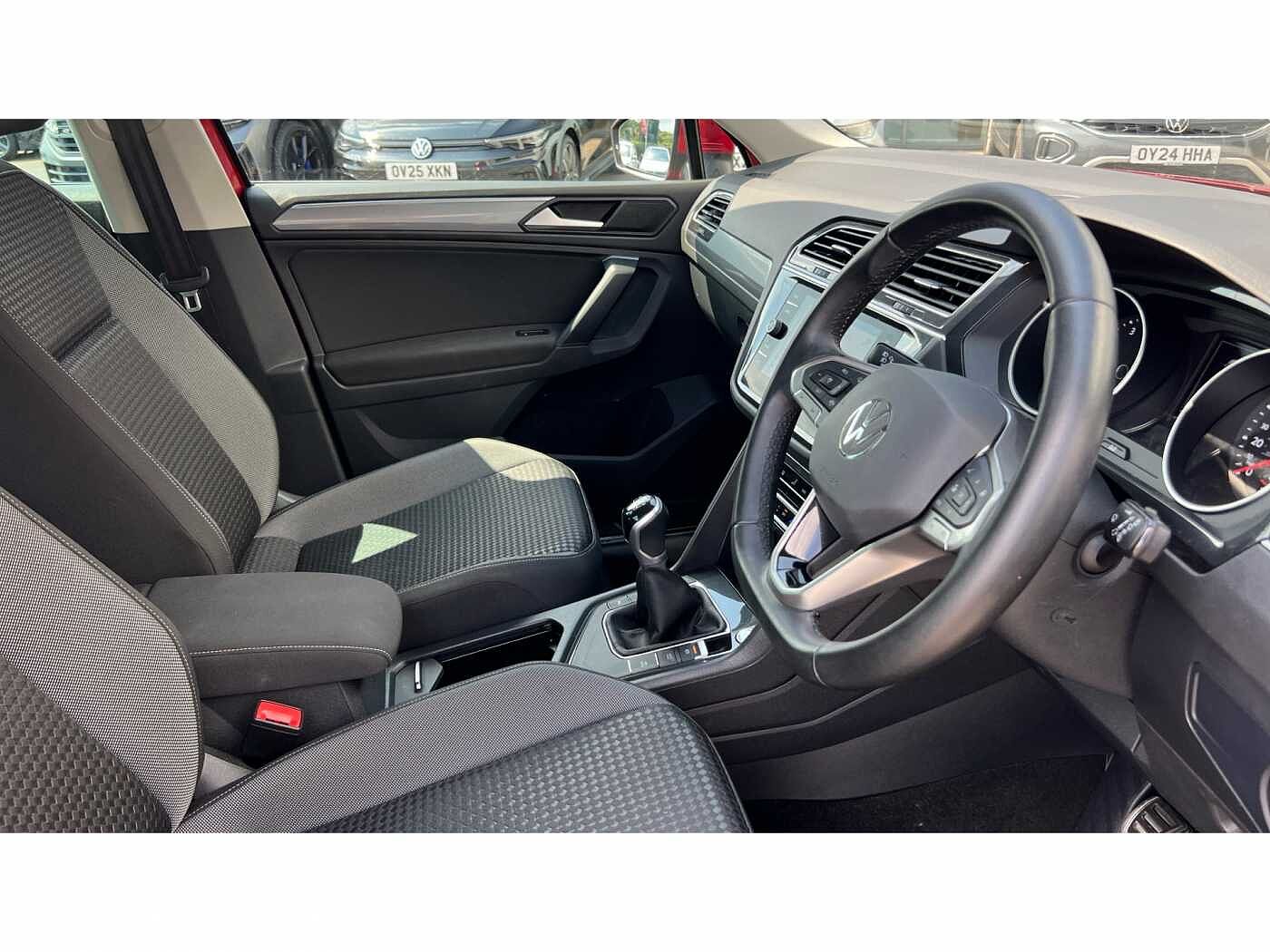 Volkswagen Tiguan 1.5 TSI (130ps) Active EVO 5 door