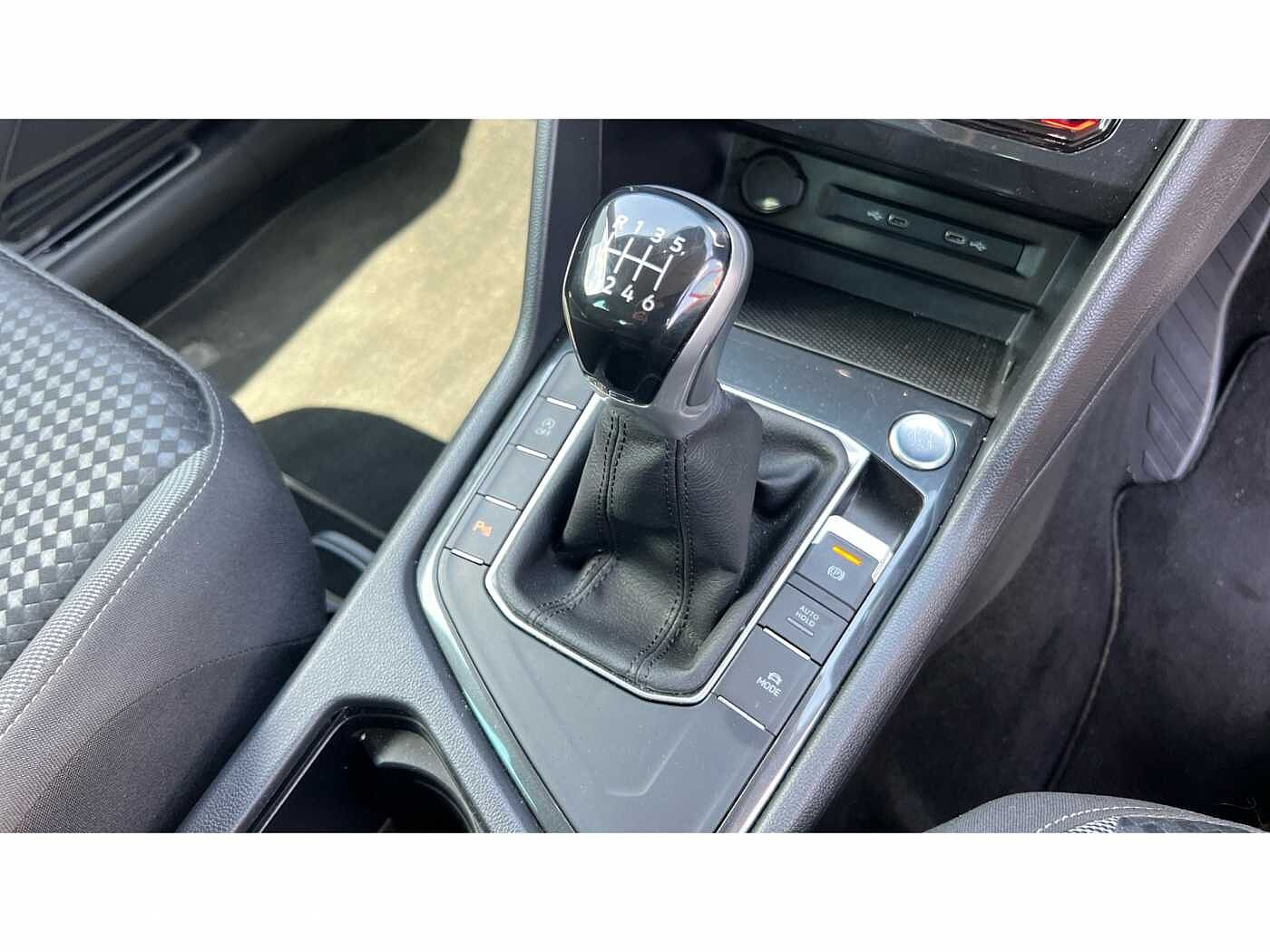 Volkswagen Tiguan 1.5 TSI (130ps) Active EVO 5 door