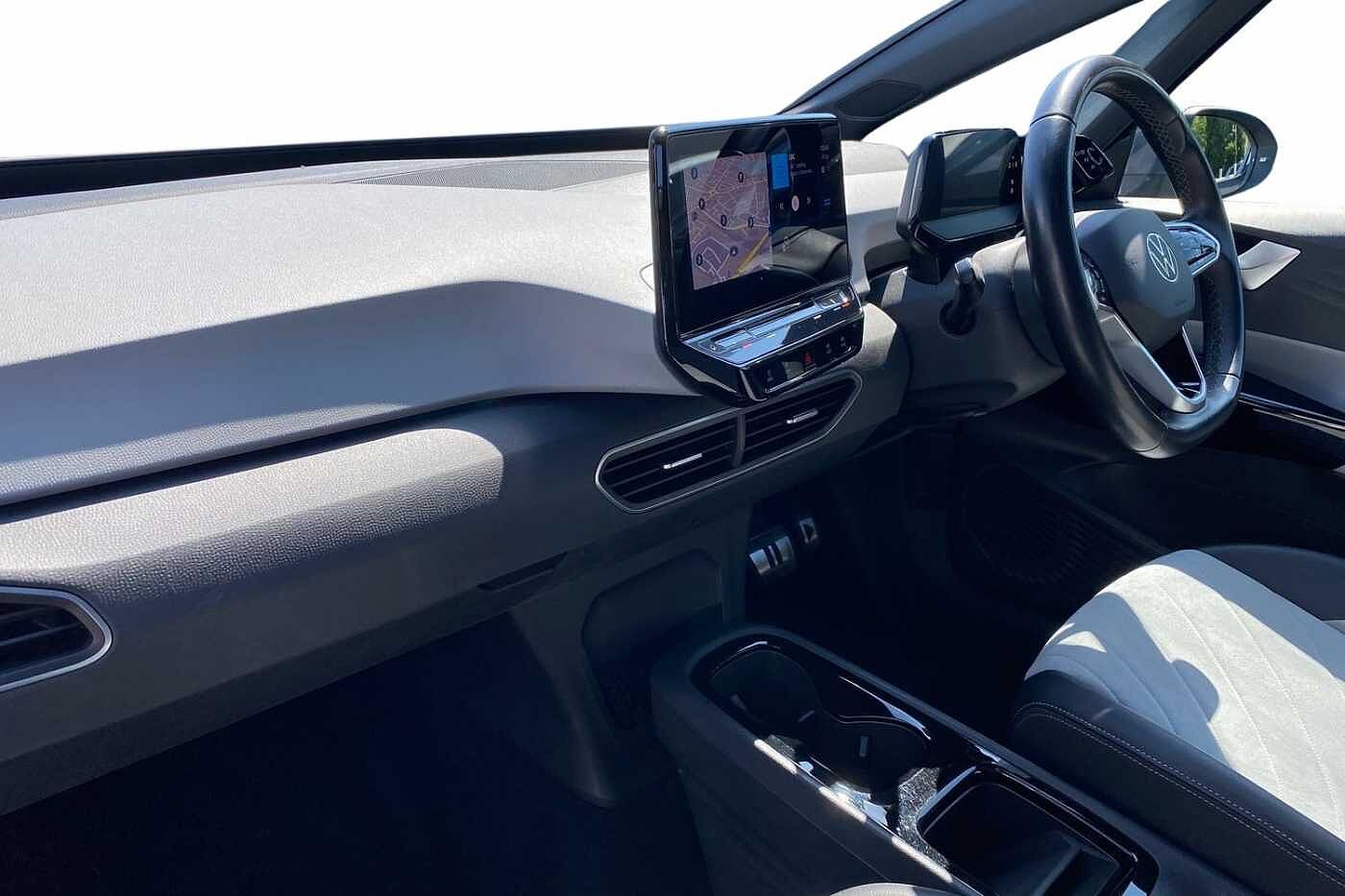 Volkswagen ID.3 Family 58kWh Pro Performance 204PS Automatic