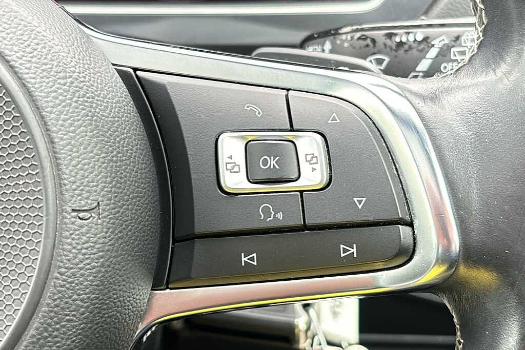 Volkswagen Tiguan 2.0 TDi 190 4Motion R-Line 5dr DSG