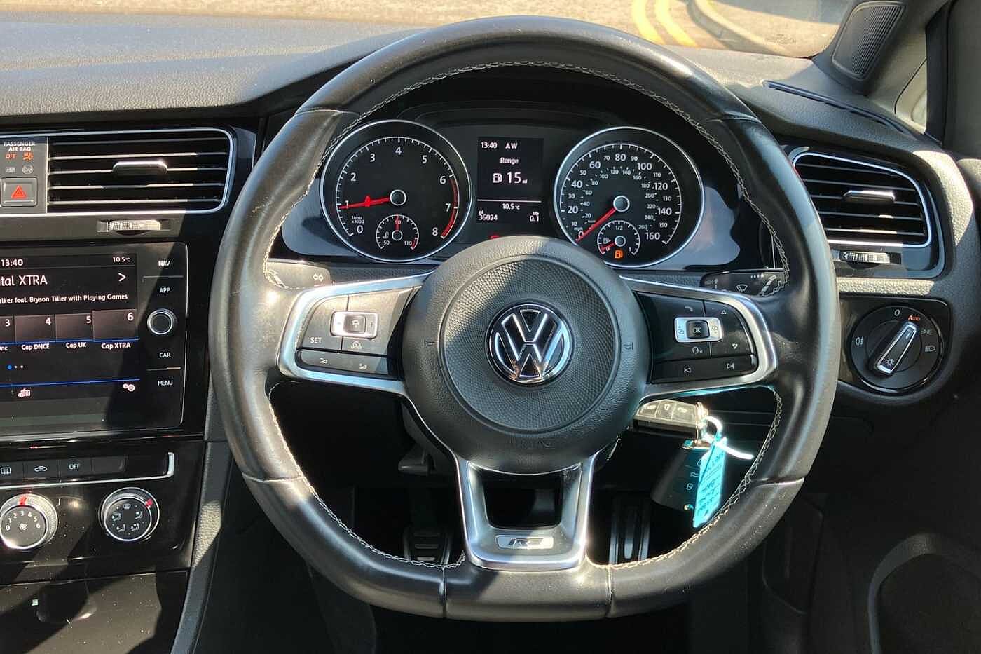 Volkswagen Golf MK7 R-Line 1.5 TSI EVO 150PS 6-speed Manual 3 Door