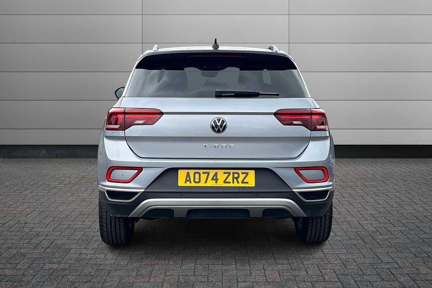 Volkswagen T-Roc 1.5 TSI Style SUV 5dr Petrol DSG 150 ps - REAR CAMERA